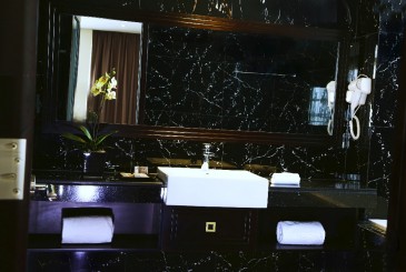 Signature Suite